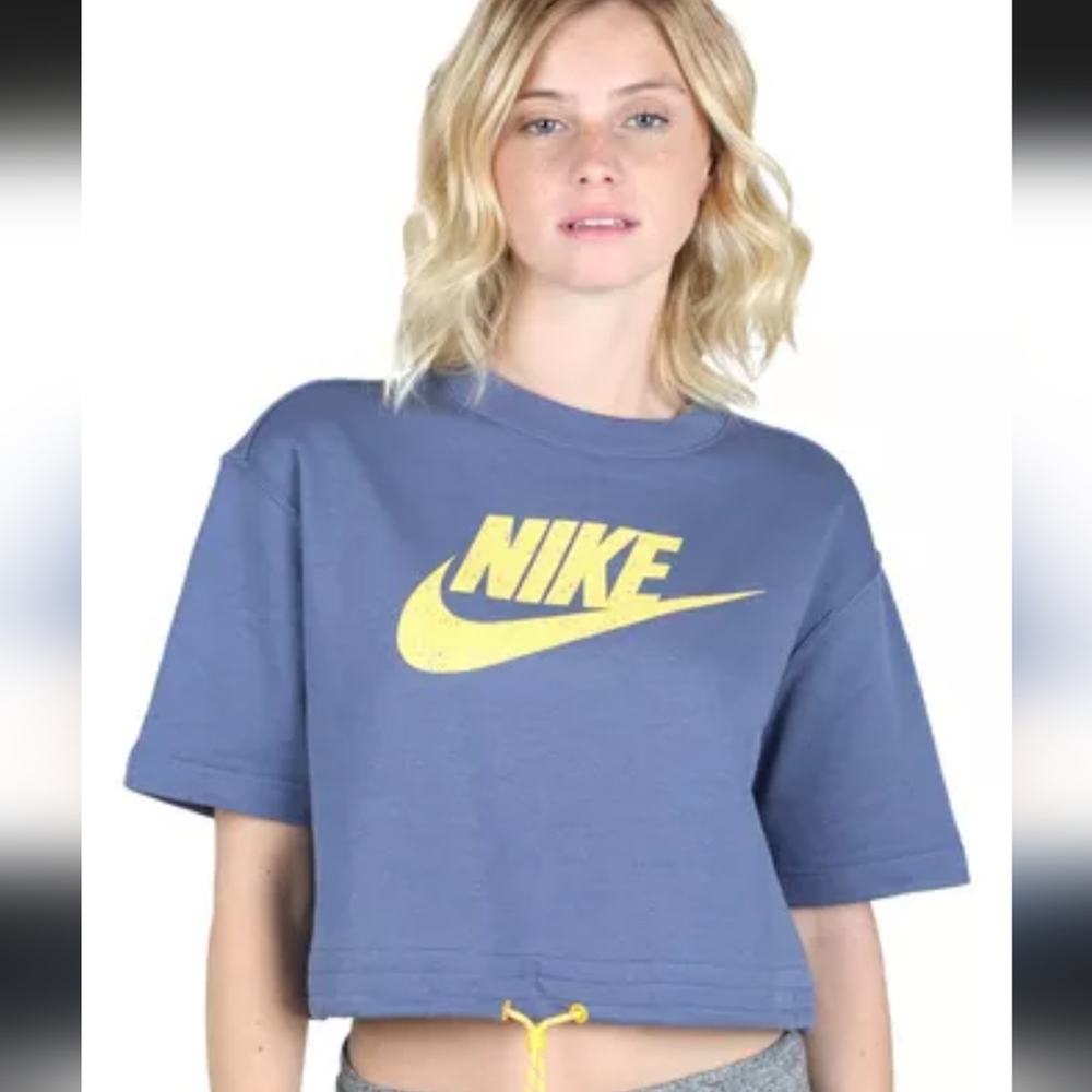 NIKE Woman Crop Top